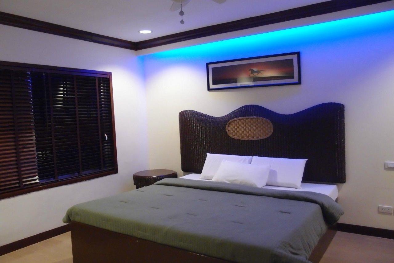 Bluefins Resort Lapu-Lapu City Exterior foto