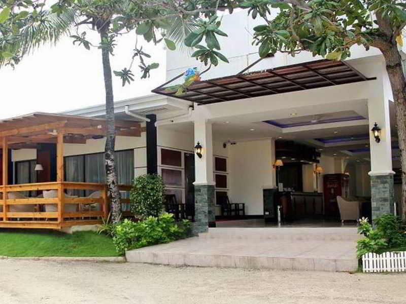 Bluefins Resort Lapu-Lapu City Exterior foto