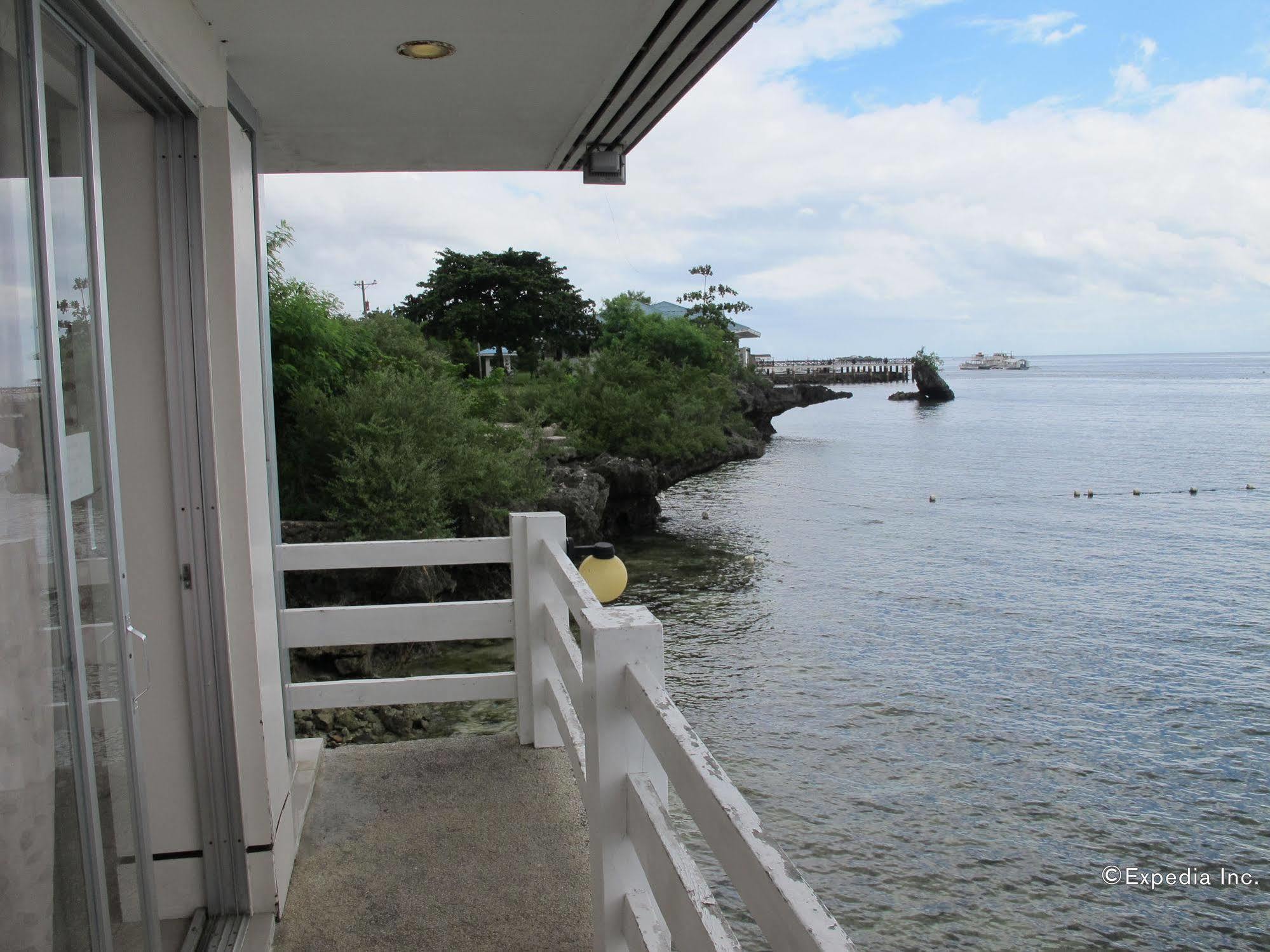 Bluefins Resort Lapu-Lapu City Exterior foto