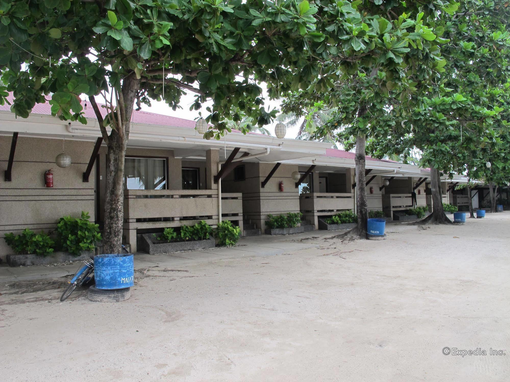 Bluefins Resort Lapu-Lapu City Exterior foto