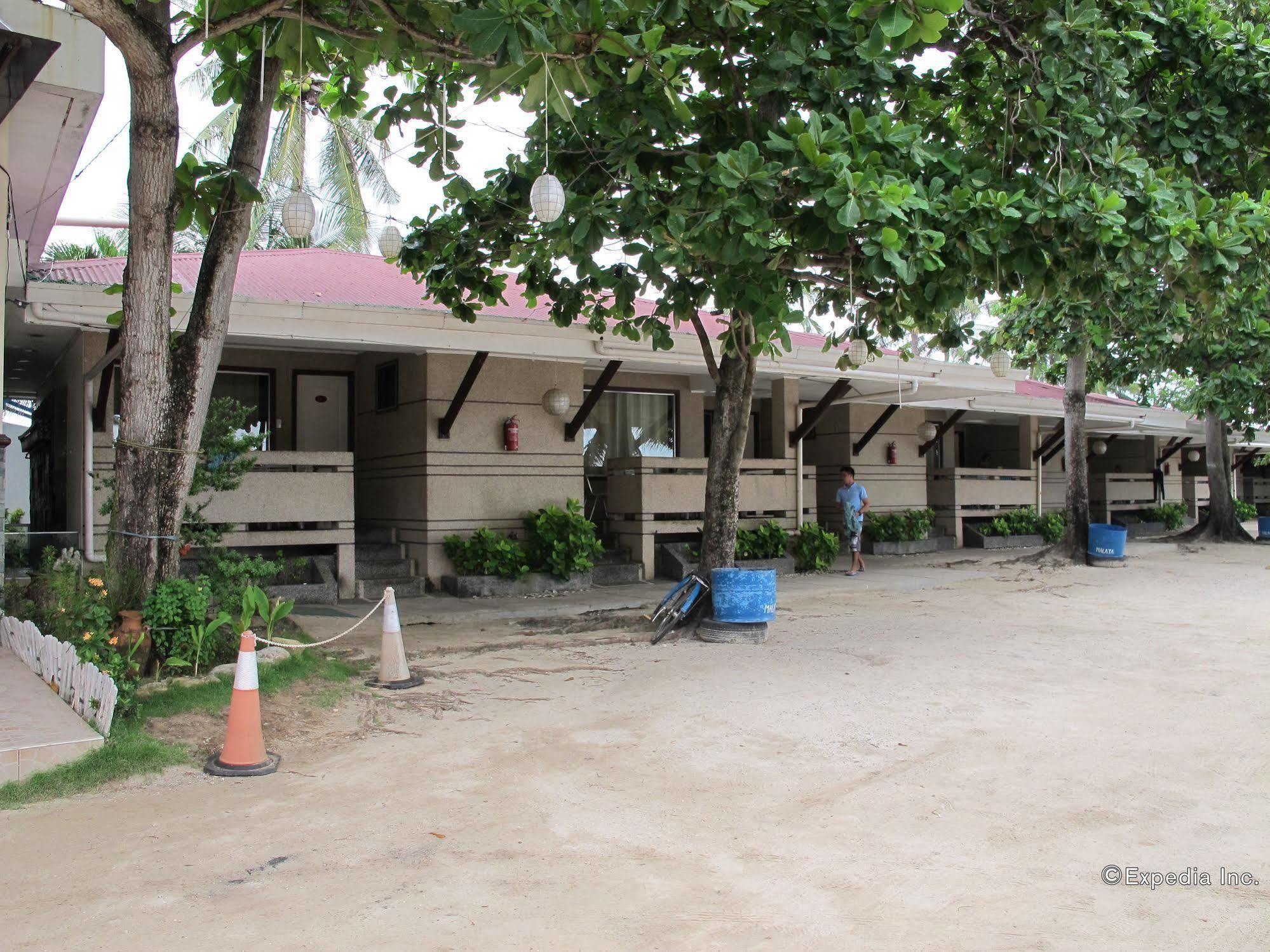 Bluefins Resort Lapu-Lapu City Exterior foto