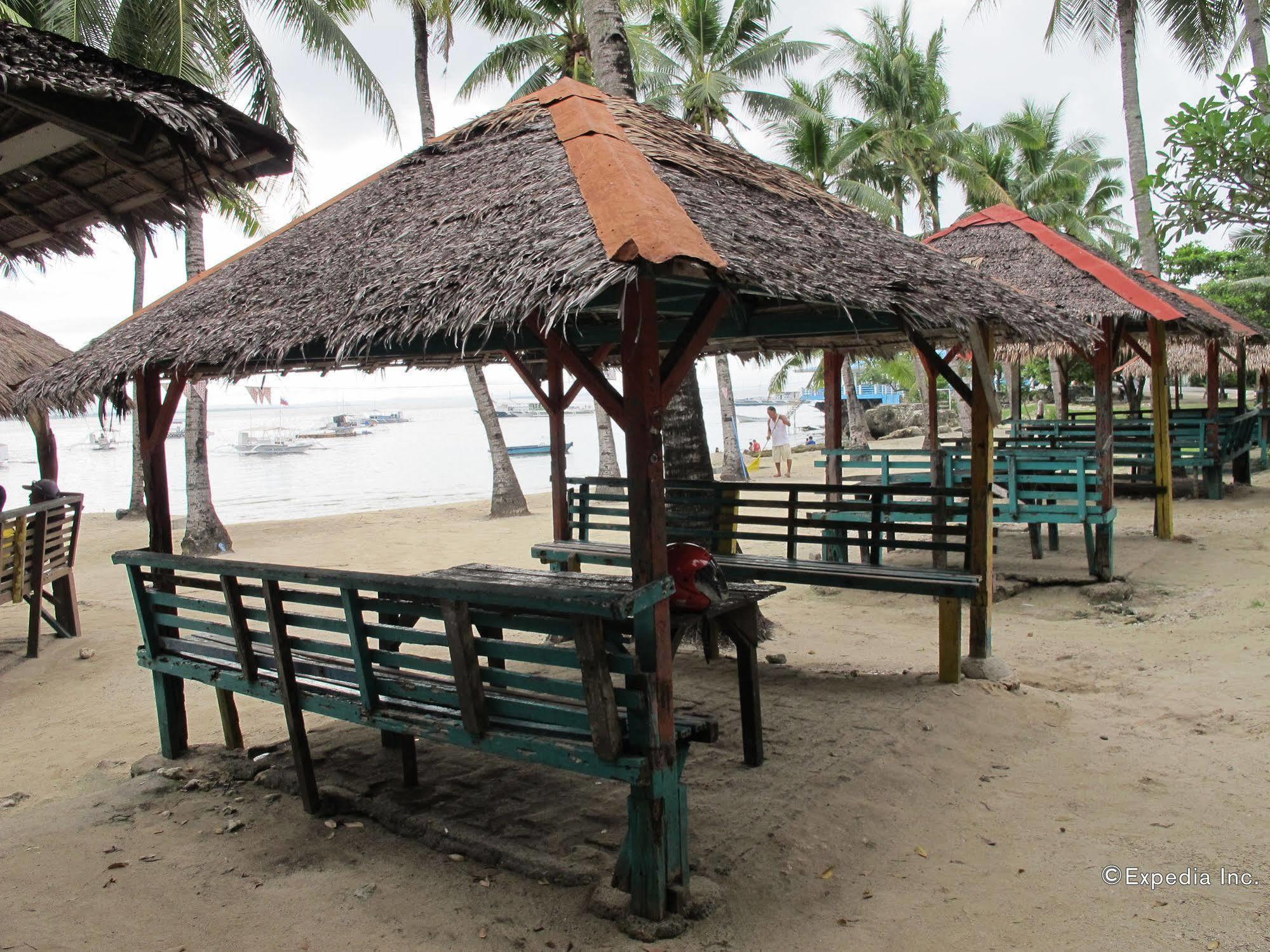 Bluefins Resort Lapu-Lapu City Exterior foto