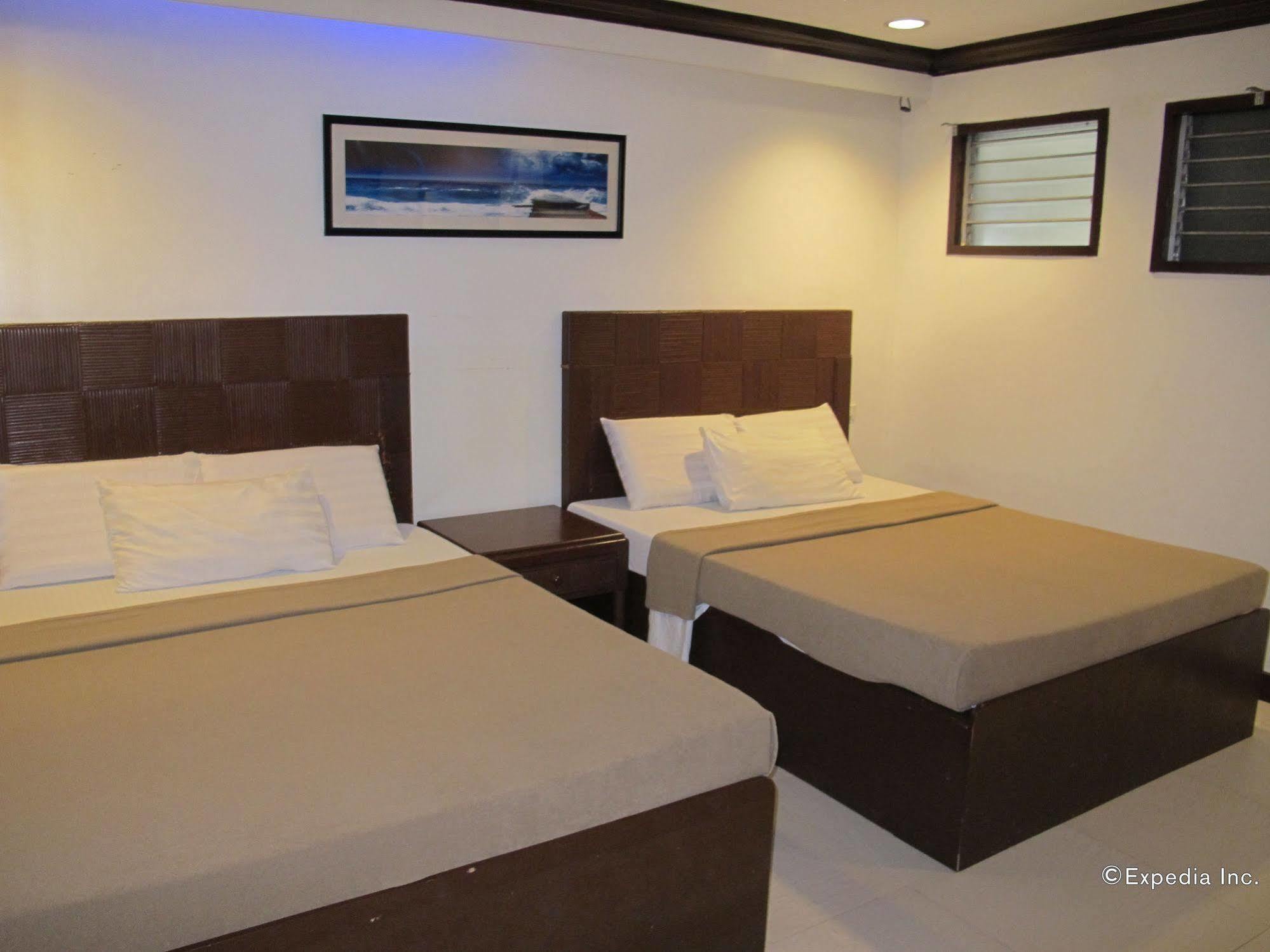 Bluefins Resort Lapu-Lapu City Exterior foto